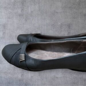 EuroSoft Shainna Black Slip Comfort Ballet Flats Shoes Women’s Size 7.5